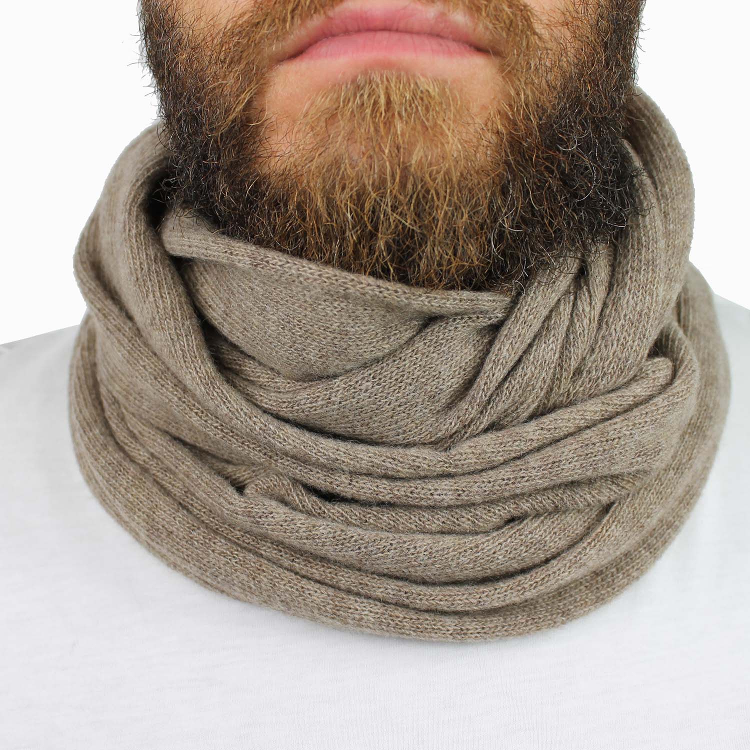 sciarpa-collo-anello-in-lana-e-cashmere-colore-tortora