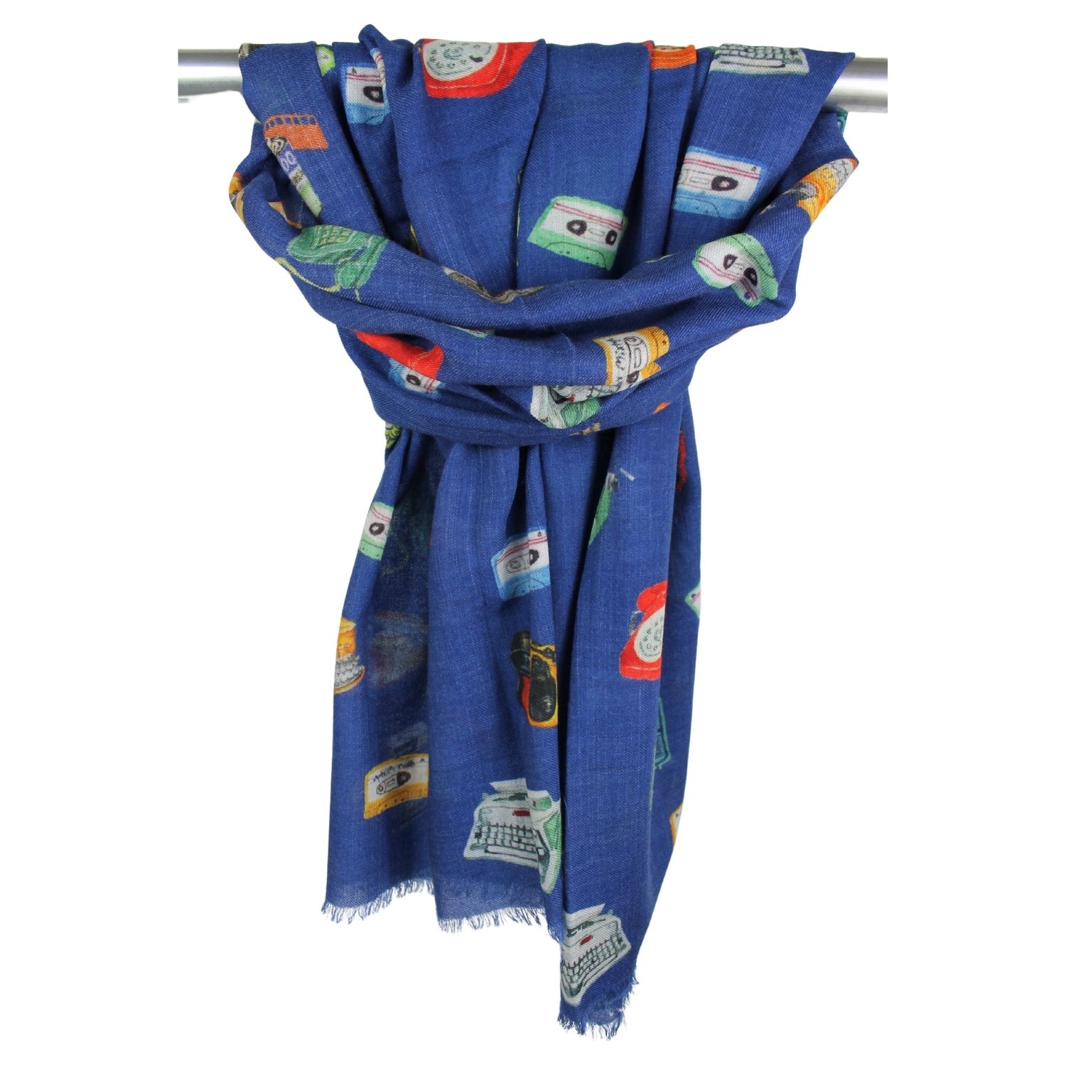 sciarpa-donna-in-pura-lana-fantasia-disegno-oggetti-vintage-colore-blu