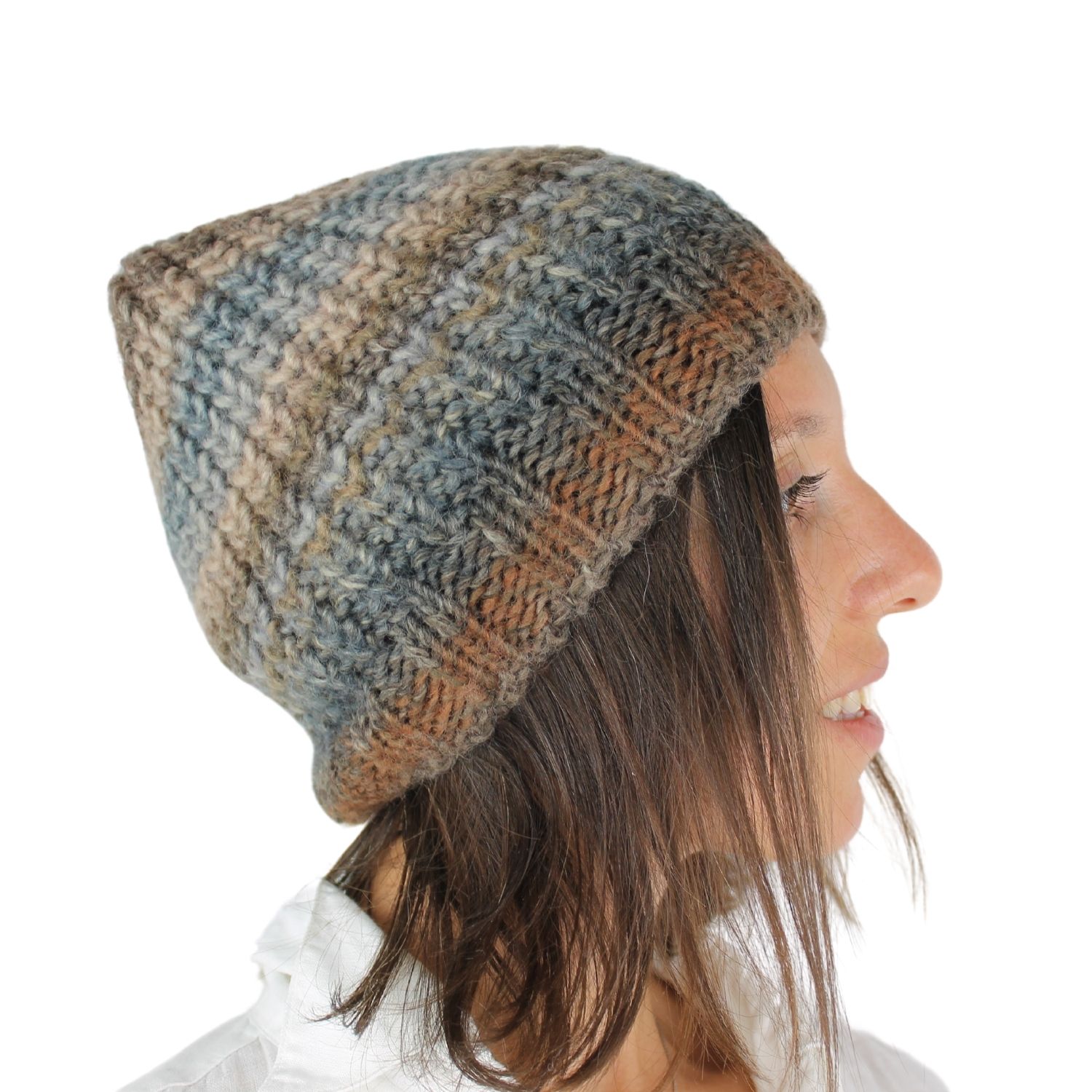 berretto-donna-in-lana-maglia-grigio-beige