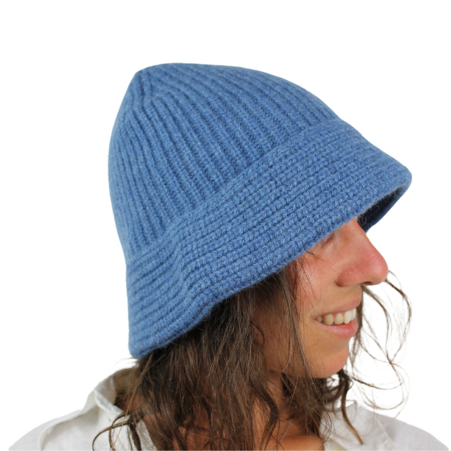 cloche-cappello-donna-in-lana-colore-jeans