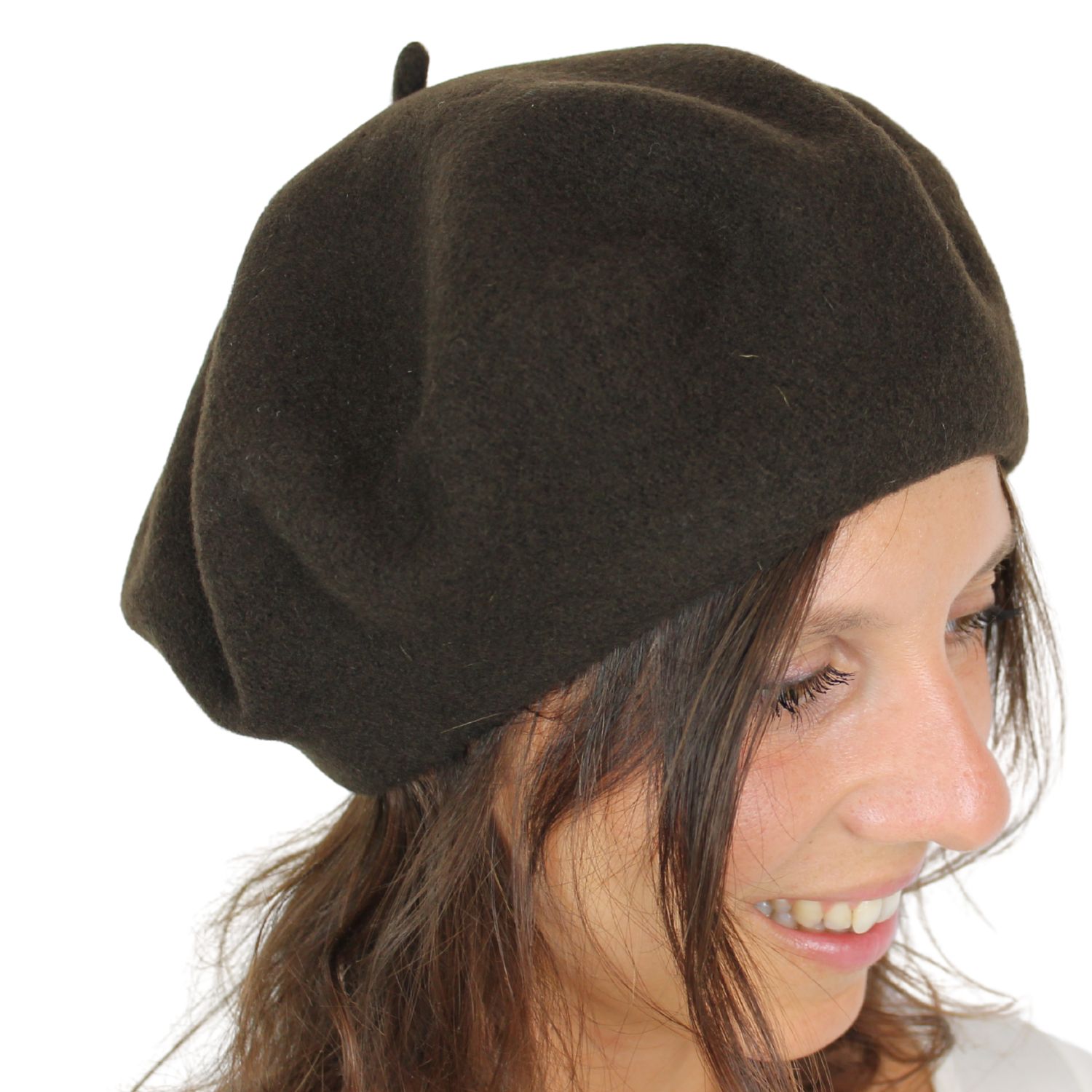 Cappello-modello-basco-da-donna-in-pura-lana-colore-marrone