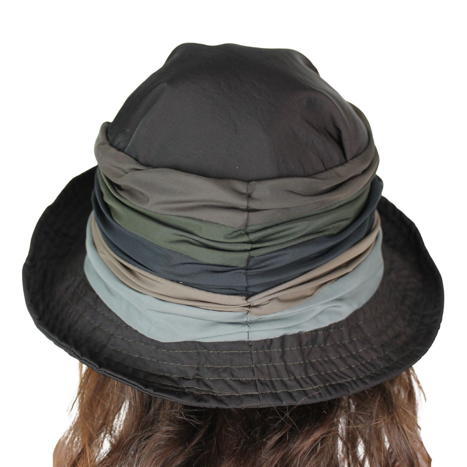 cappello da donna marchio Grevi in tessuto impermeabile con la falda modellabile colore marrone bruciato
