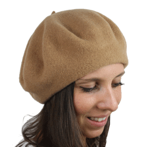 Basco-da-donna-in-pura-lana-colore-cammello