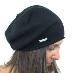 basco-da-donna-in-puro-cashmere-colore-nero