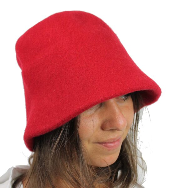 cappello-in-lana-unisex-colore-rosso-destrutturato