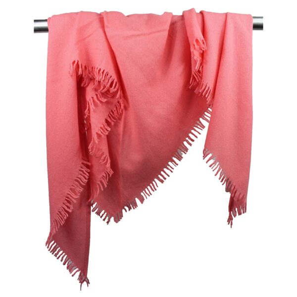 stola-in-lana-e-cashmere-colore-rosa-shocking